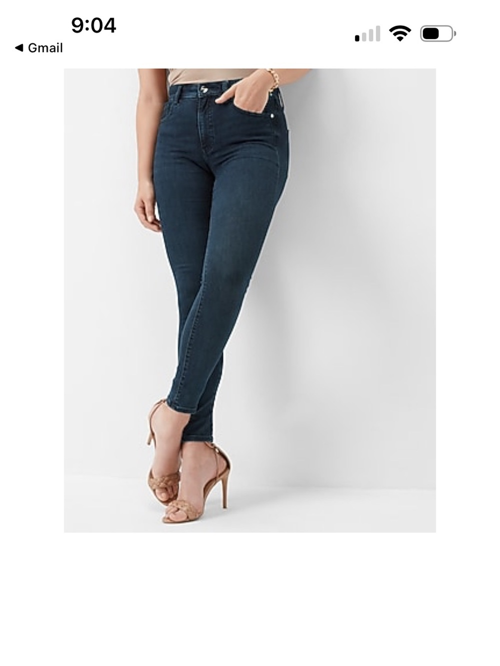 Express Jeans Mid Rise,  Dark Wash supersoft skinny jeans.size 2 regular. NWT